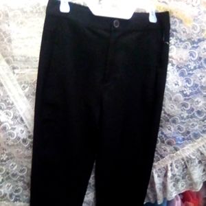 Zara Black Office Pants. NEW without Tag. SIZE M.